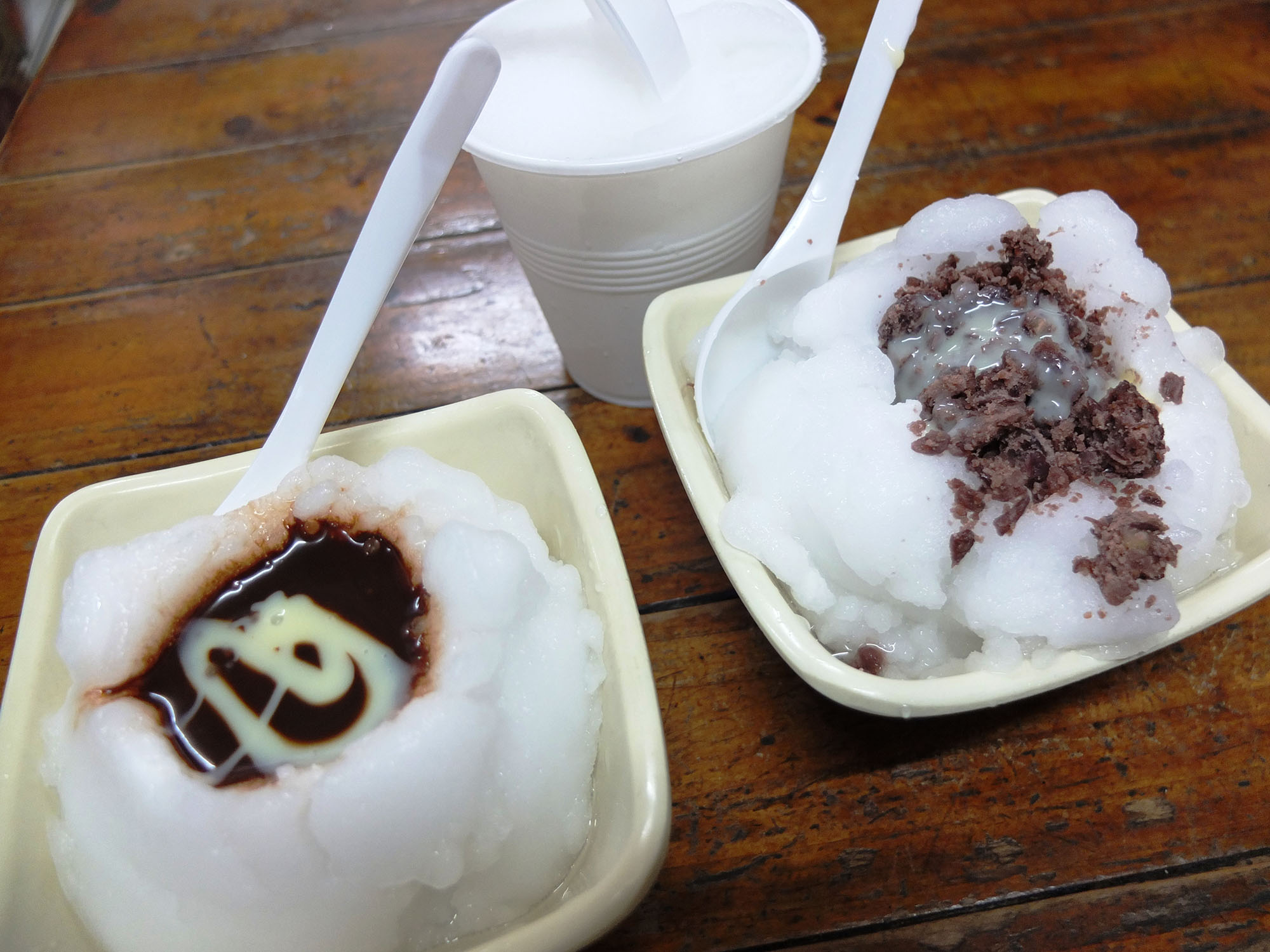 chocolate milk shaved ice, red bean milk shaved ice, and banana shaved ice