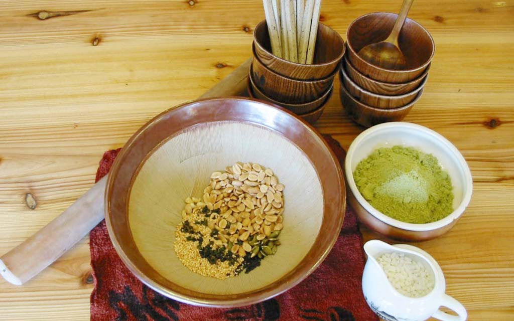 擂茶(れいちゃ)体験