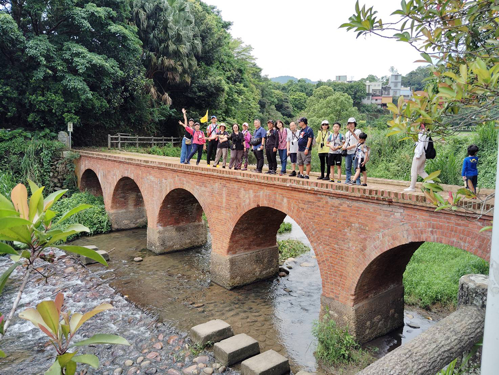 龍潭豐味之旅-三坑鐵馬道-大平紅橋