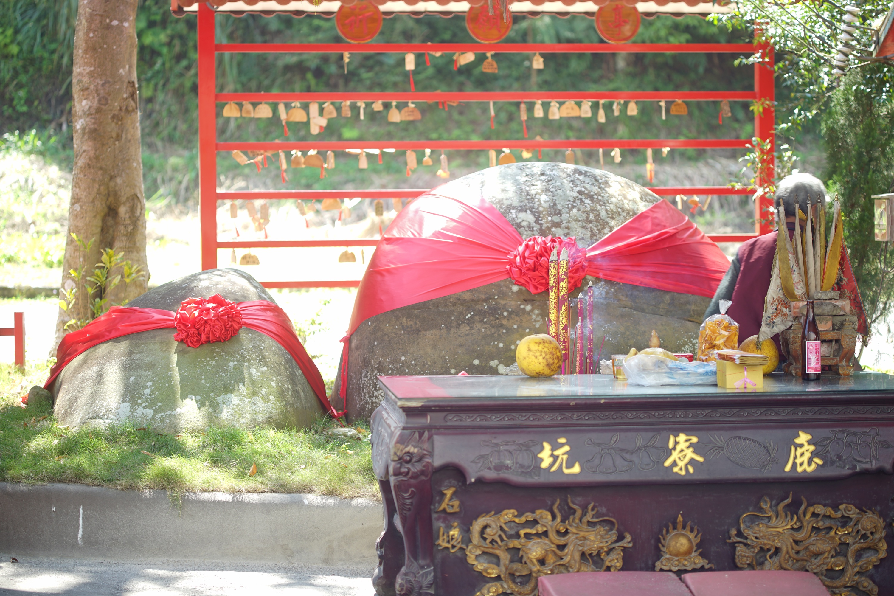 鹿寮坑石爺石娘