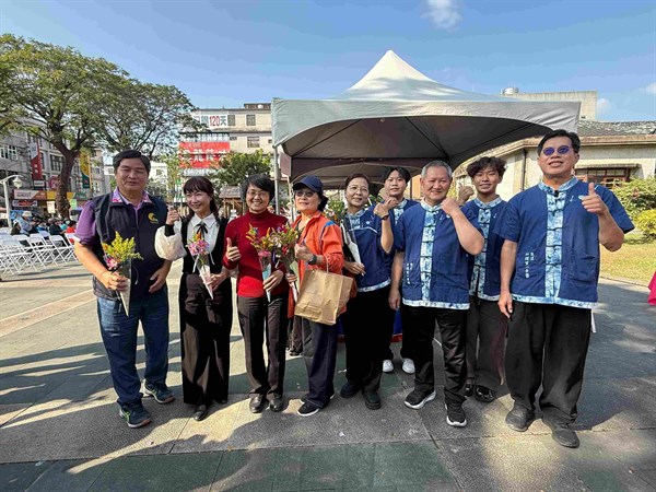 「2026美濃秋冬樂活嘉年華暨花海彩繪大地活動」貴賓合影