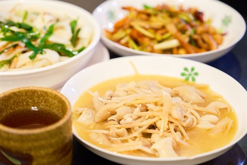 Zhengyi Tea Farm (Mother Tian / Sister Fu’s Flavor Meals)
