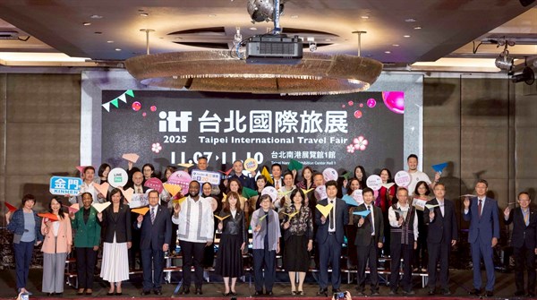 ITF客家主題館搶先亮相 用「客家幣」、「普發一萬」一起尞客庄